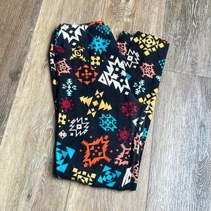 LuLaRoe Aztec Leggings